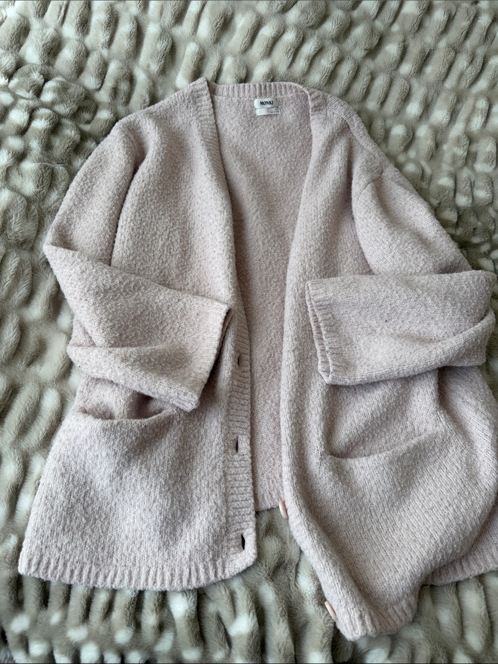 MONKI sweater / cardigan